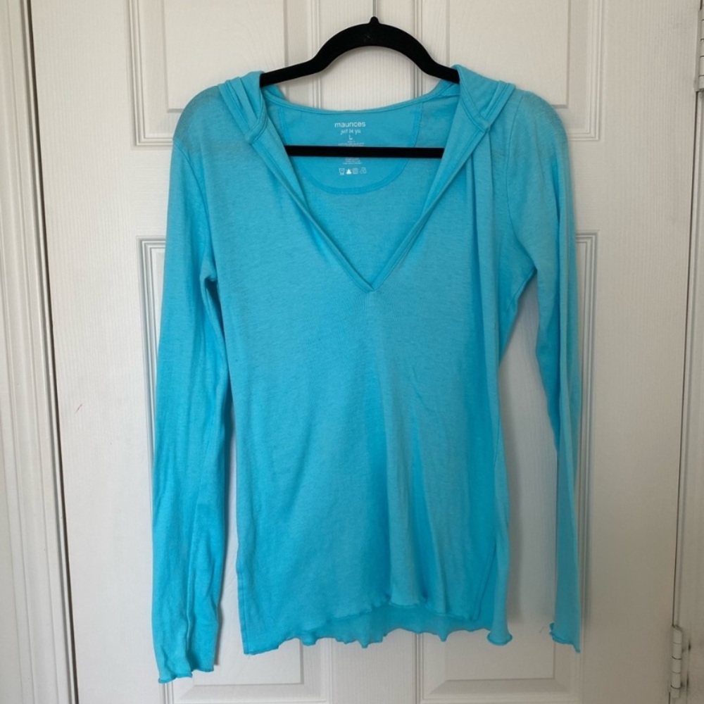 Maurices Turquoise Hooded V-Neck Long Sleeve Top